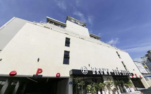 Brown Dot Hotel Pyeonghwa plaza