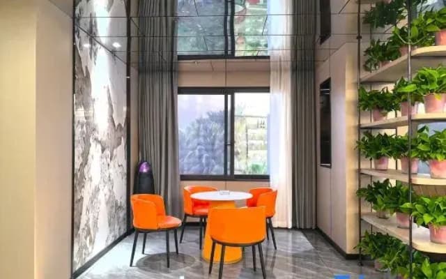 Haikou Fashion Party Hotel