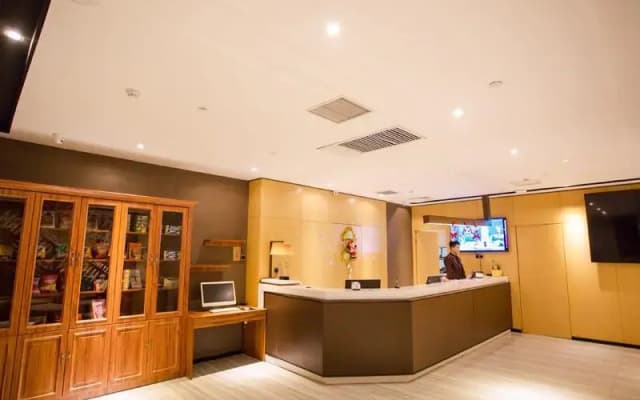 IU Hotel Baoding Yuhua Dong Road