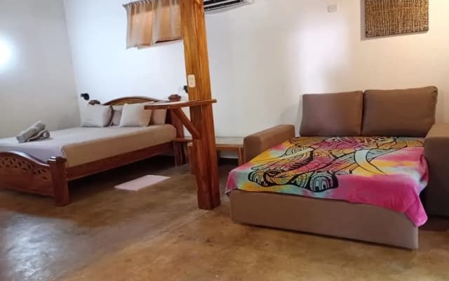 TamaHostel & Glamping