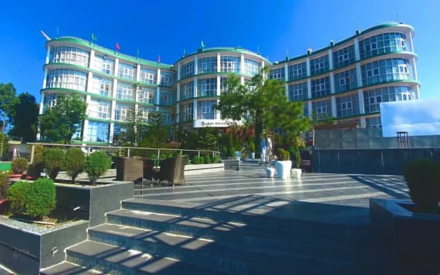 Barog Heights