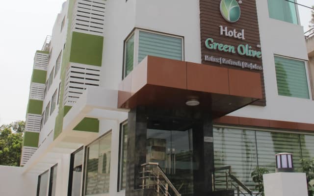 Hotel Green Olive