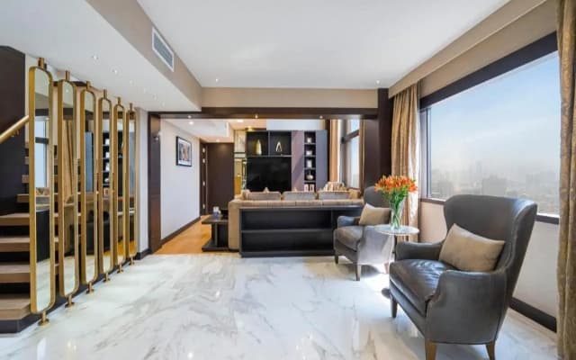 Hyatt Regency Galleria Residence Dubai