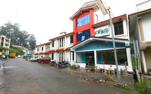 OYO 9183 RJ Inn