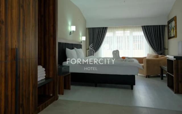 FormerCity Hotel
