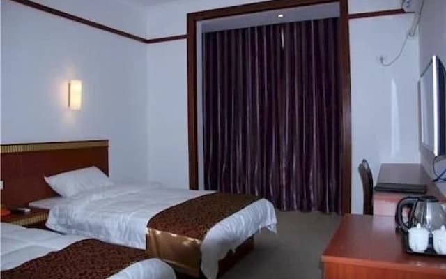 Longhushan Dalongmen Inn