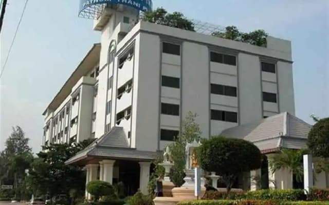 PathumThani Place Hotel