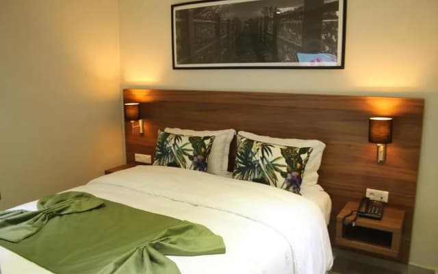 L'Escale Suites Résidence Hôtelière By 7AV HOTELS