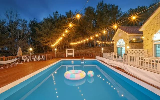 Taean Atirans Beach Pension