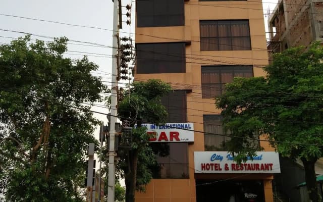 Hotel City International