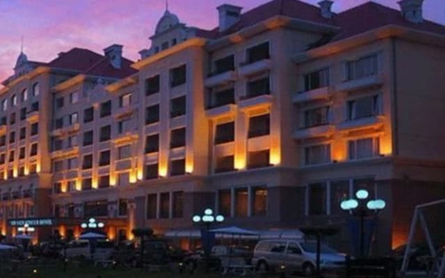 Qingdao Seaview Garden Hotel