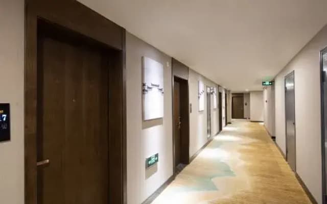 Zhuji Qingmanli Hotel