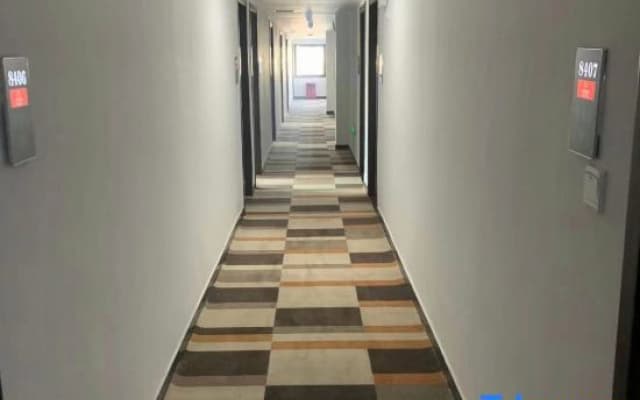 Shell Hotel (Anqing Taihu Huating Lake)