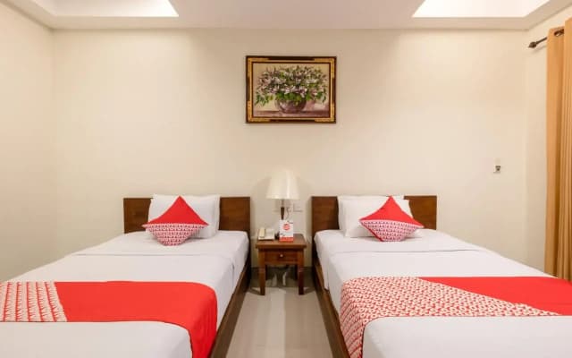 Mascot Beach Hotel
