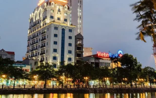 Victory Hotel & Apartment