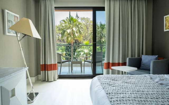 Wome Prime Hotel - Halal