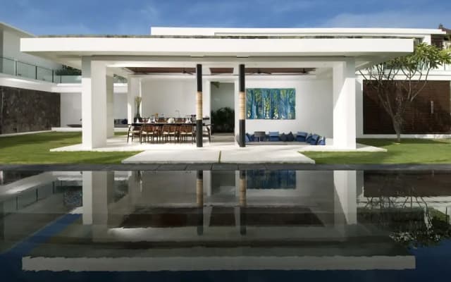 Villa Aqua