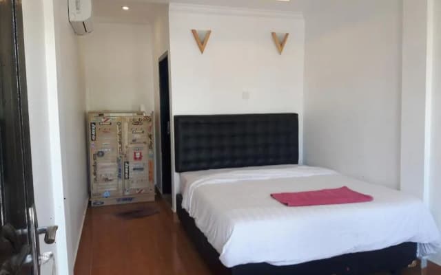 Edo Homestay & Restaurant