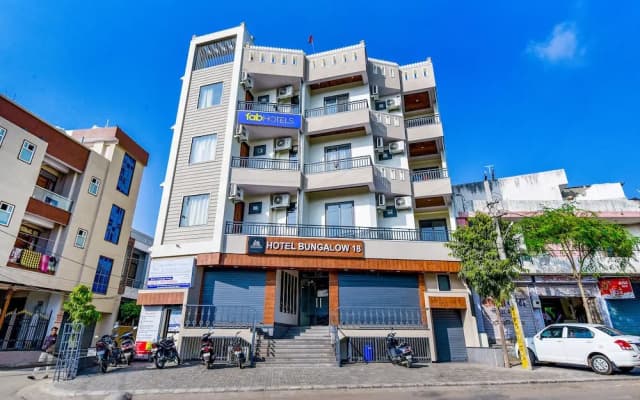 Fabhotel Bungalow 18