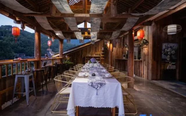 Yunman Shanju Private Cloud-View Boutique Inn (Zhaoxing Dong Village Branch)