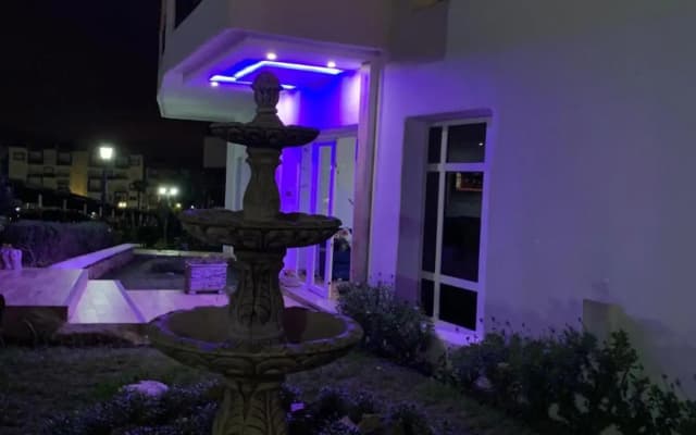 Studio de luxe avec piscine