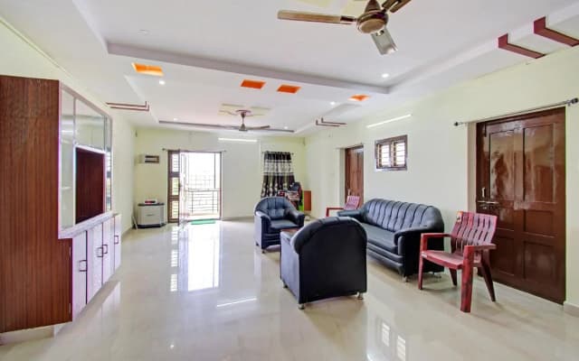 Oyo Flagship 81251 Sea Coastal Inn 2