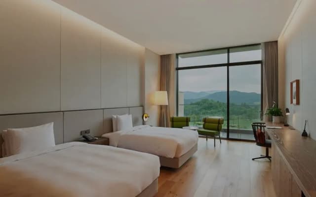 Sagewood Hongcheon Hotel