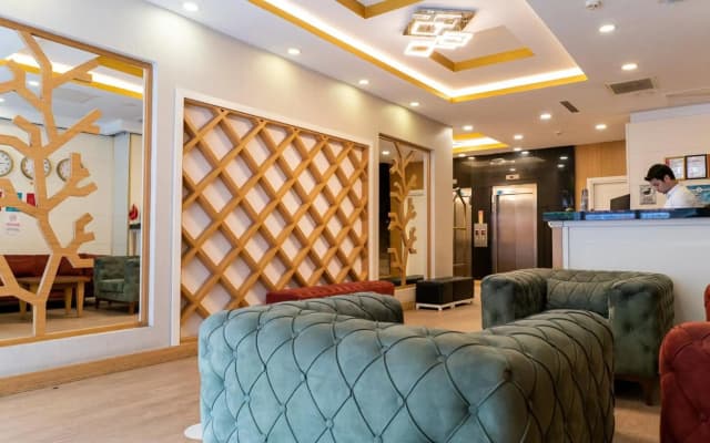 Grand Karot Otel