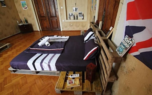 Хостел Dingo Backpackers