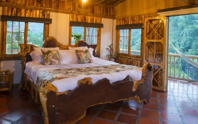 Hacienda Charrascal Coffe Farm