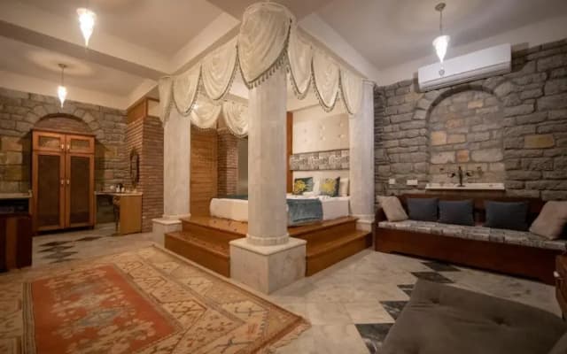 Portofino Boutique Hotel