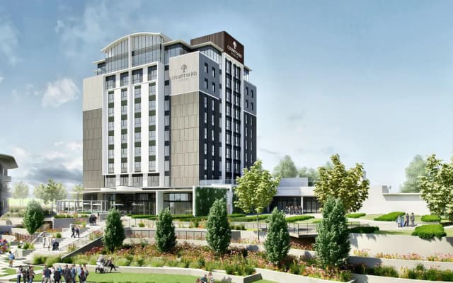 Courtyard Hotel Waterfall City