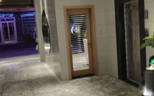 Jishouxizhou Hotel