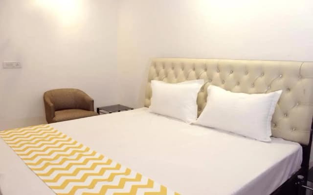 FabHotel Blueberry Hauz Khas