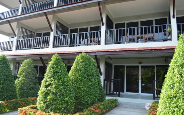 Nadapa Resort