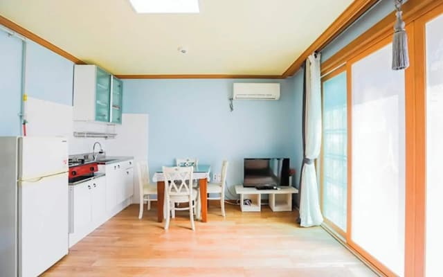 Tongyeong Santa Lucia Pension