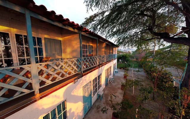 Playa del Ritmo Beach Hostel & Bar
