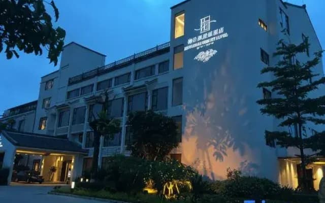 Oceanside Hotel