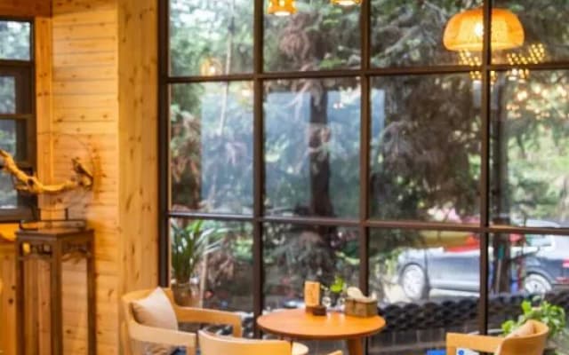 Floral Hotel ·Longsheng Longji Yunshu Hotel