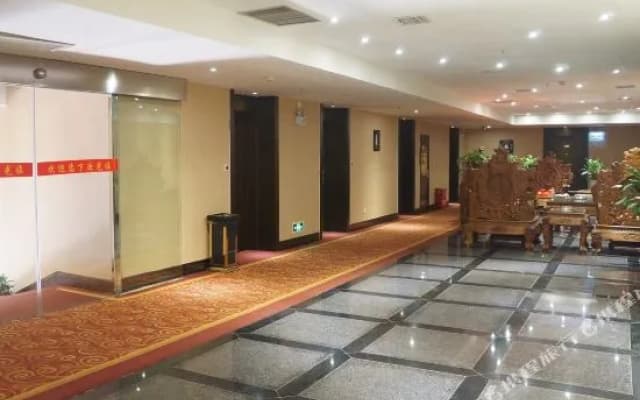 Tongren Kaida Hotel (Zhongnanmen Ancient City)