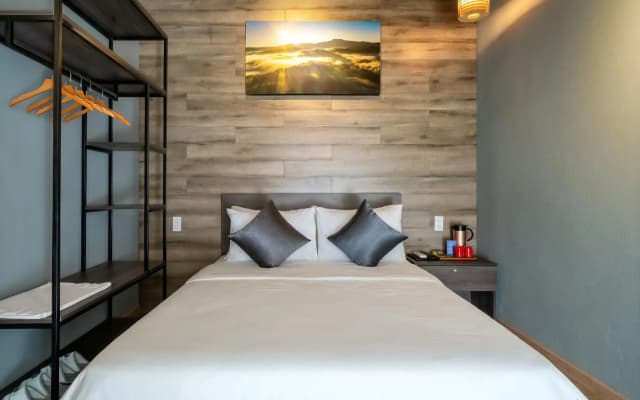 Bach Duong Hotel