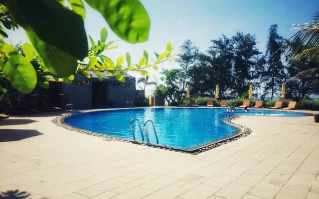 Longhai Channel Beach Resort