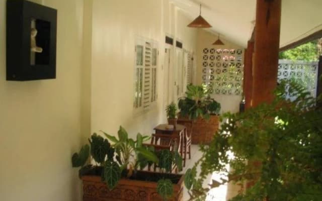 Monginsidi Guest House