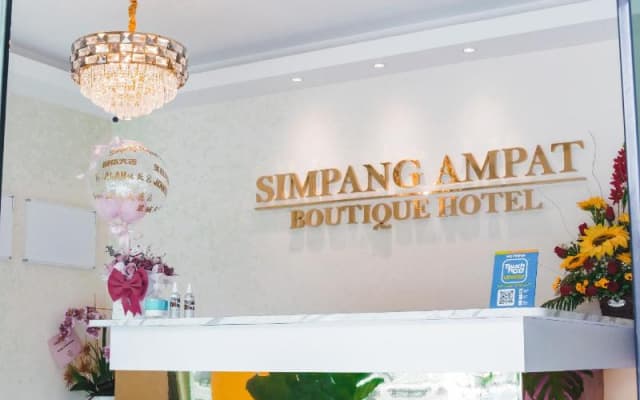 Simpang Ampat Hotel