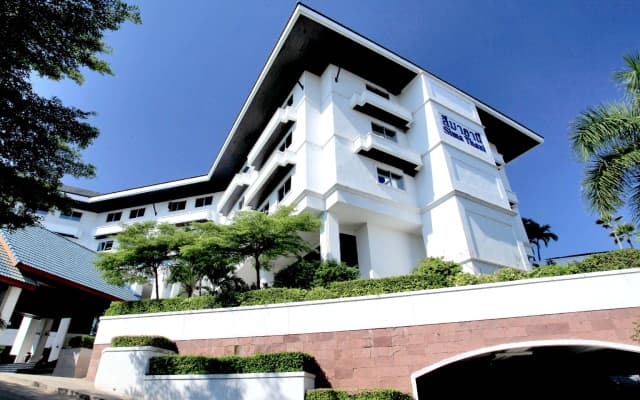 Sima Thani Hotel (SHA Extra Plus)