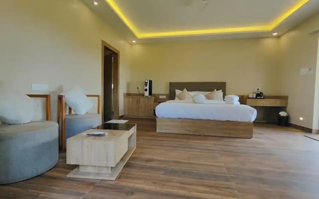 Hotel Sonajhurir Adda - Shantiniketan