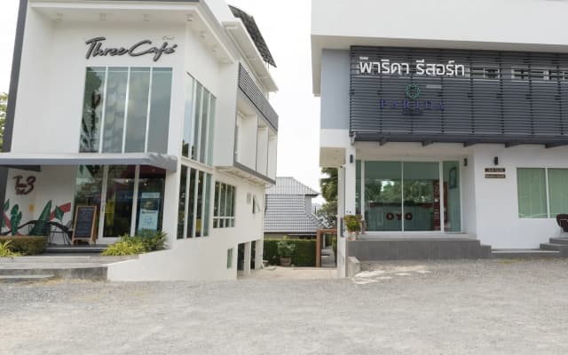 Parida Resort