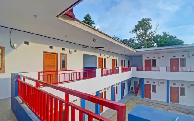 Hotel O Cvictory Inn