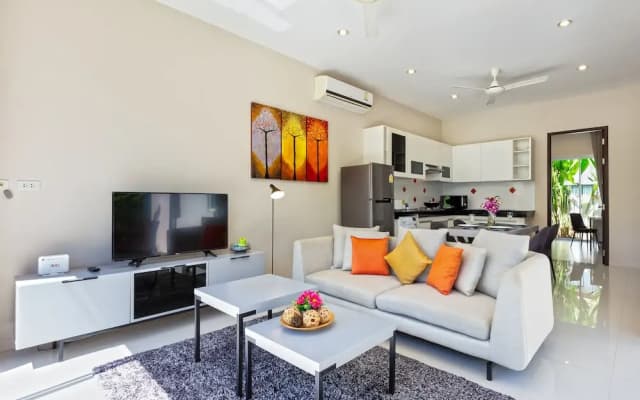 Tropical Holiday 2BR Pool Villa Greens 9