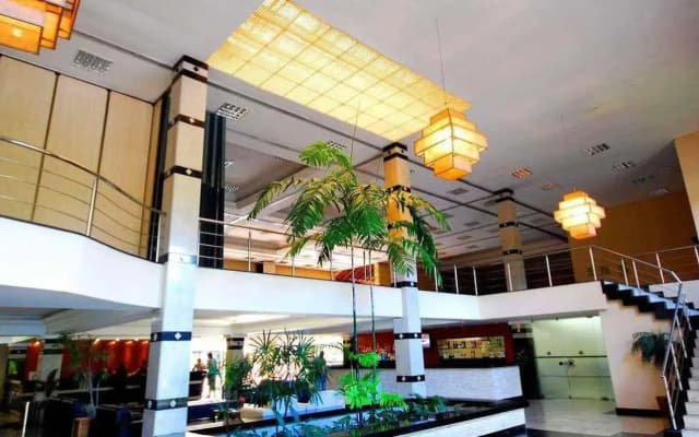 Nauticomar Resort All Inclusive & Beach Club